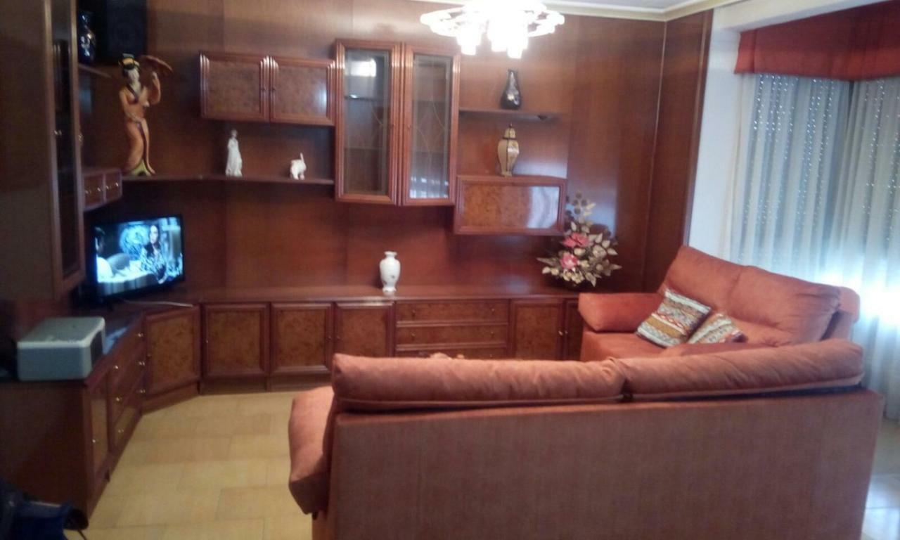 Апартаменти Excelente Apartamento 3 Hab Убеда Екстер'єр фото