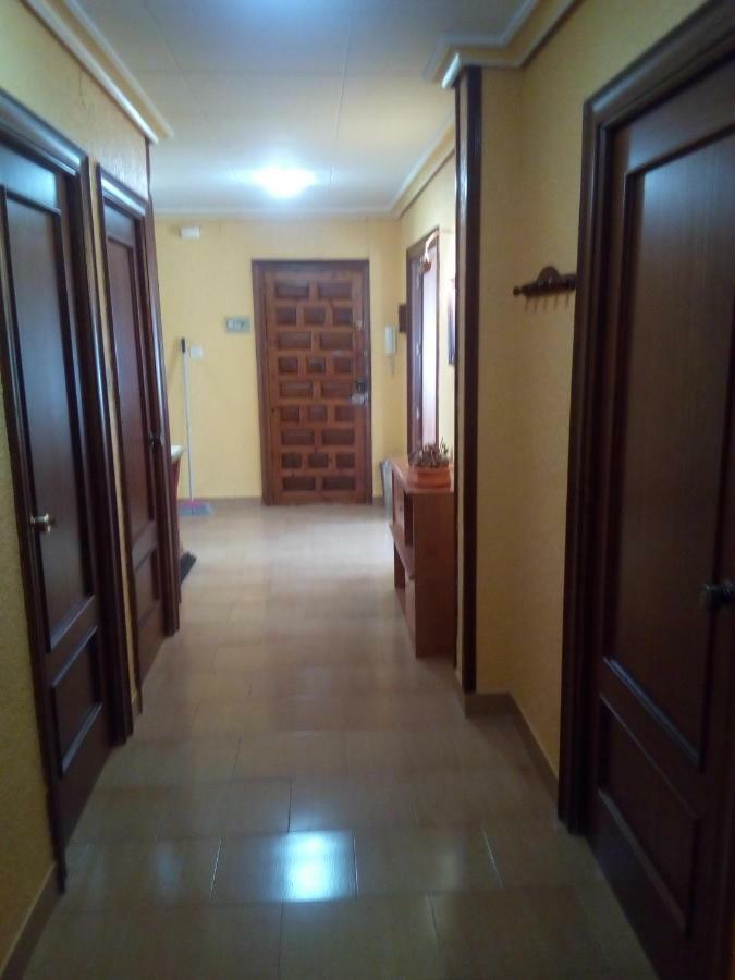 Апартаменти Excelente Apartamento 3 Hab Убеда Екстер'єр фото