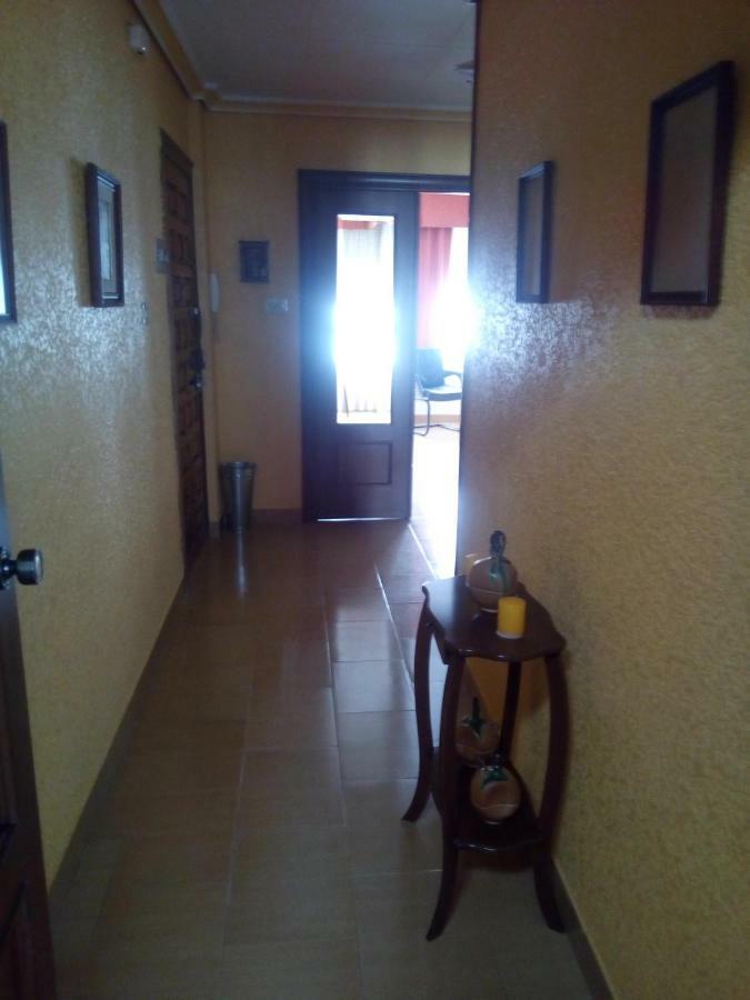Апартаменти Excelente Apartamento 3 Hab Убеда Екстер'єр фото